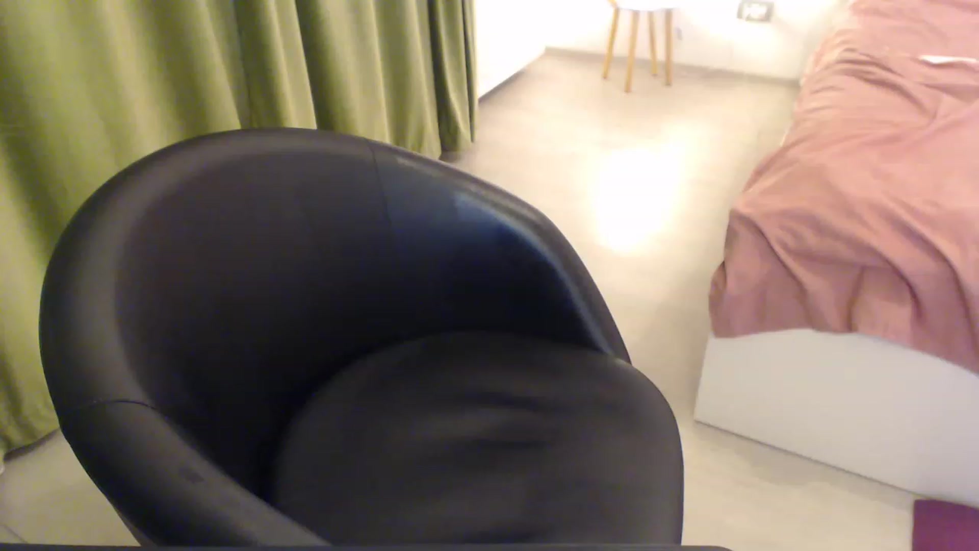 Gallery image thumbnail from AAAAVAAAA's myfreecams stream on, 02/12/2023, 18:12 image 14 of 20
