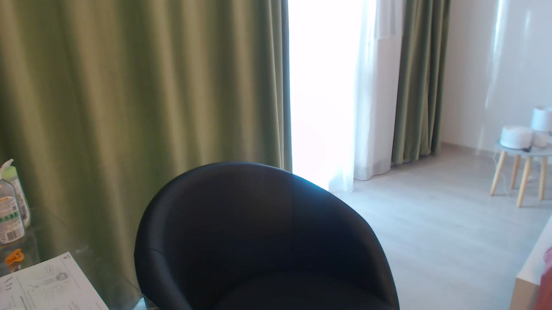 Gallery image thumbnail from AAAAVAAAA's myfreecams stream on, 06/06/2023, 16:40 image 1 of 20