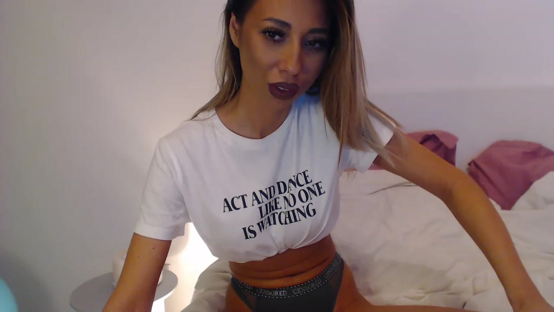 Gallery image thumbnail from AAAAVAAAA's myfreecams stream on, 06/15/2023, 20:23 image 20 of 20