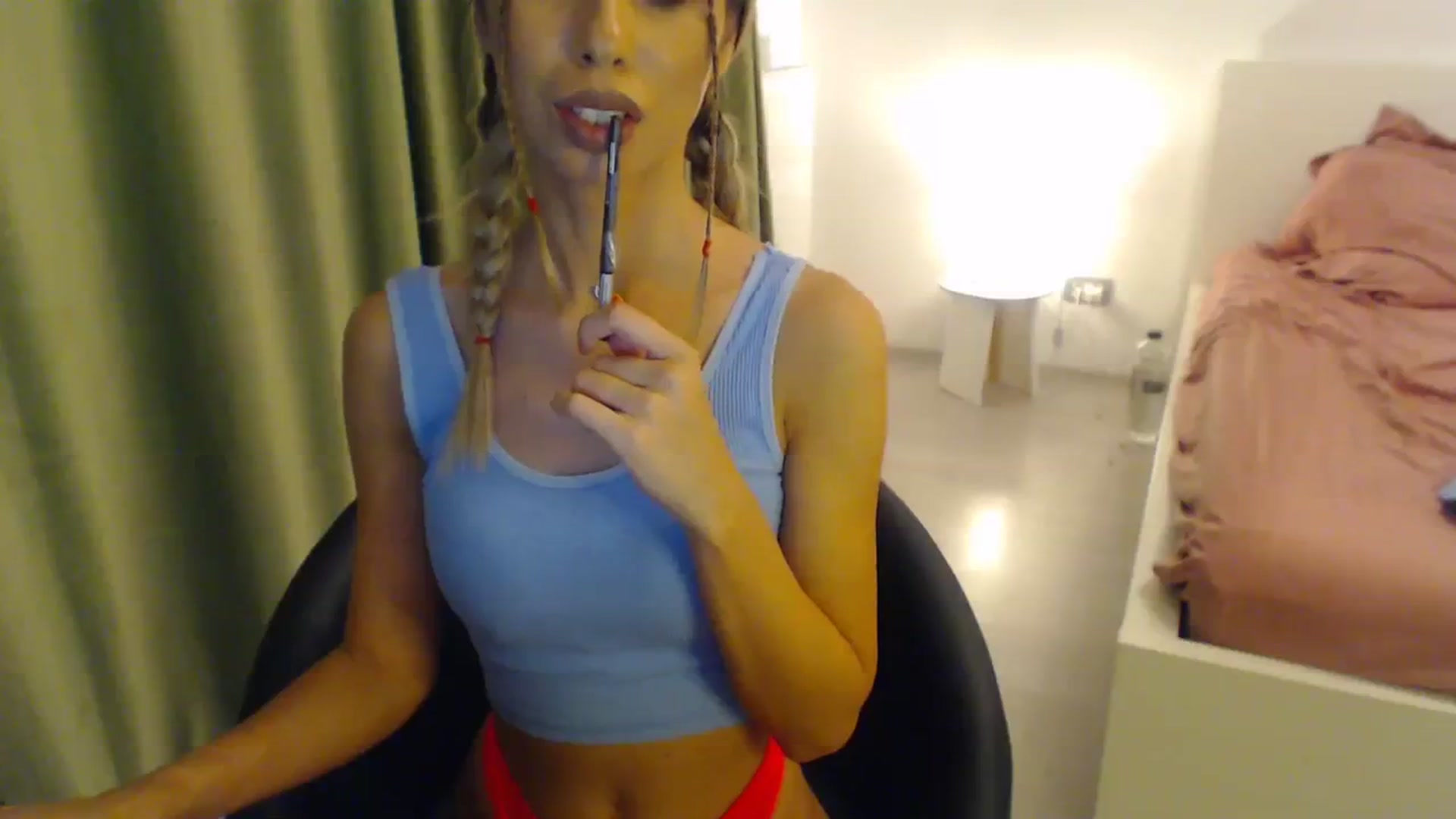 Gallery image thumbnail from AAAAVAAAA's myfreecams stream on, 08/05/2023, 17:31 image 13 of 20