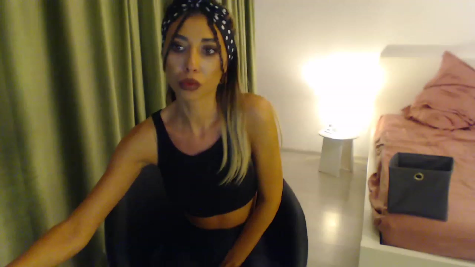 Gallery image thumbnail from AAAAVAAAA's myfreecams stream on, 08/15/2023, 23:19 image 2 of 20