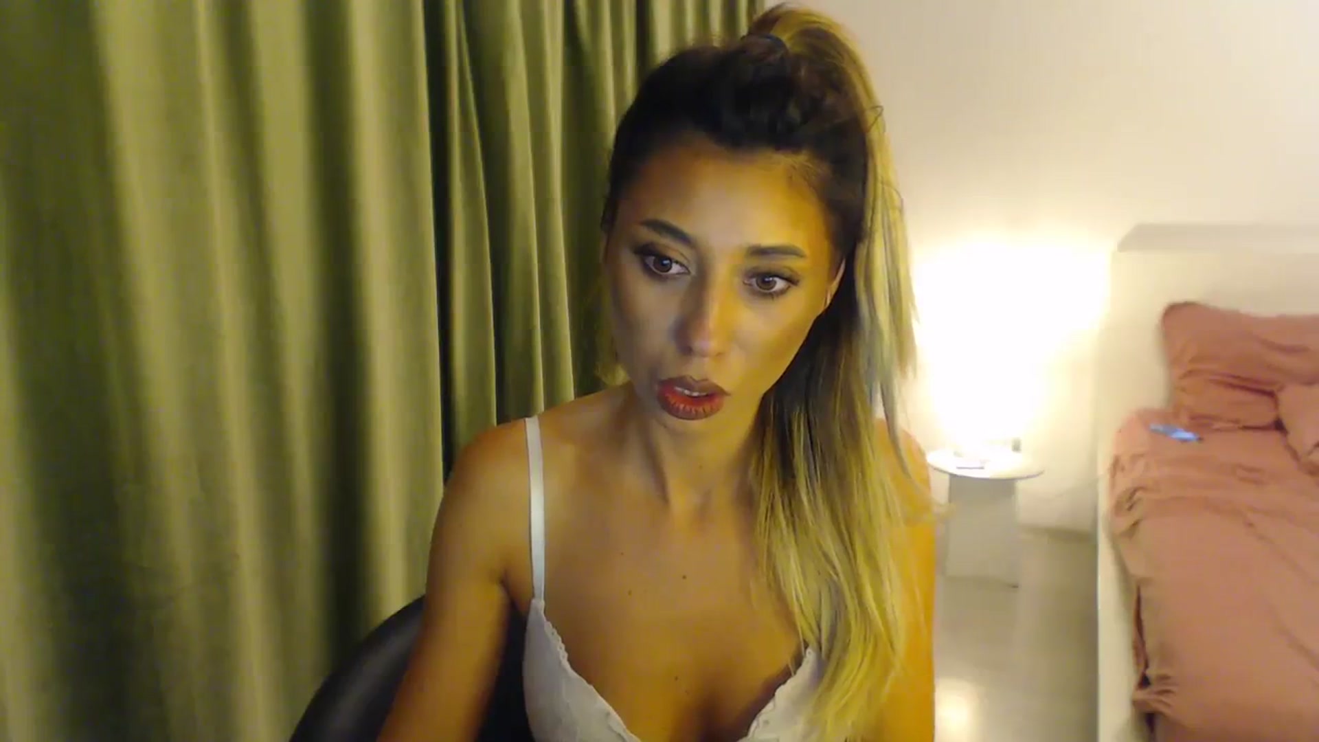 Gallery image thumbnail from AAAAVAAAA's myfreecams stream on, 08/17/2023, 21:38 image 3 of 20