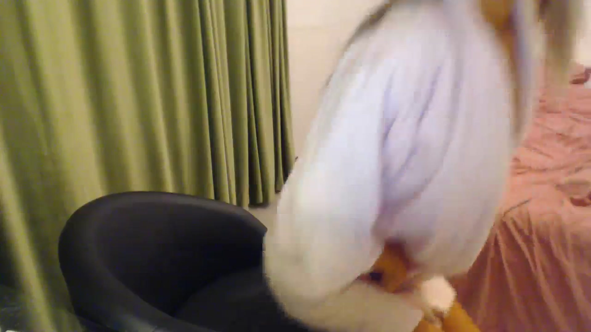 Gallery image thumbnail from AAAAVAAAA's myfreecams stream on, 10/17/2023, 19:01 image 11 of 20