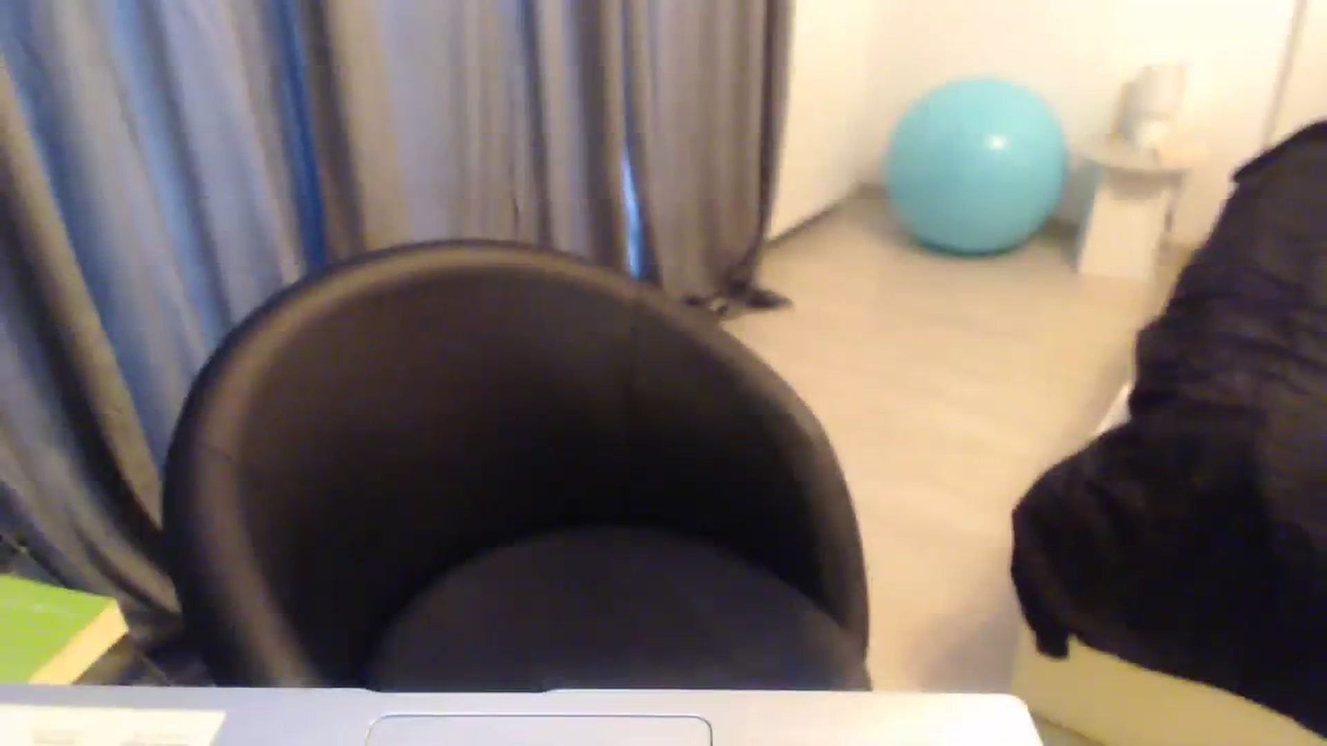 Gallery image thumbnail from AAAAVAAAA's myfreecams stream on, 04/09/2024, 13:45 image 5 of 20