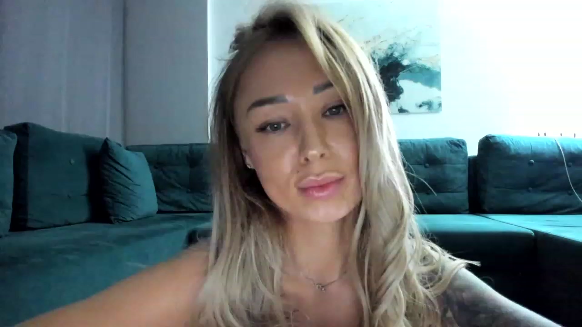 Gallery image thumbnail from AAA_Yas's myfreecams stream on, 11/20/2022, 24:04 image 5 of 20