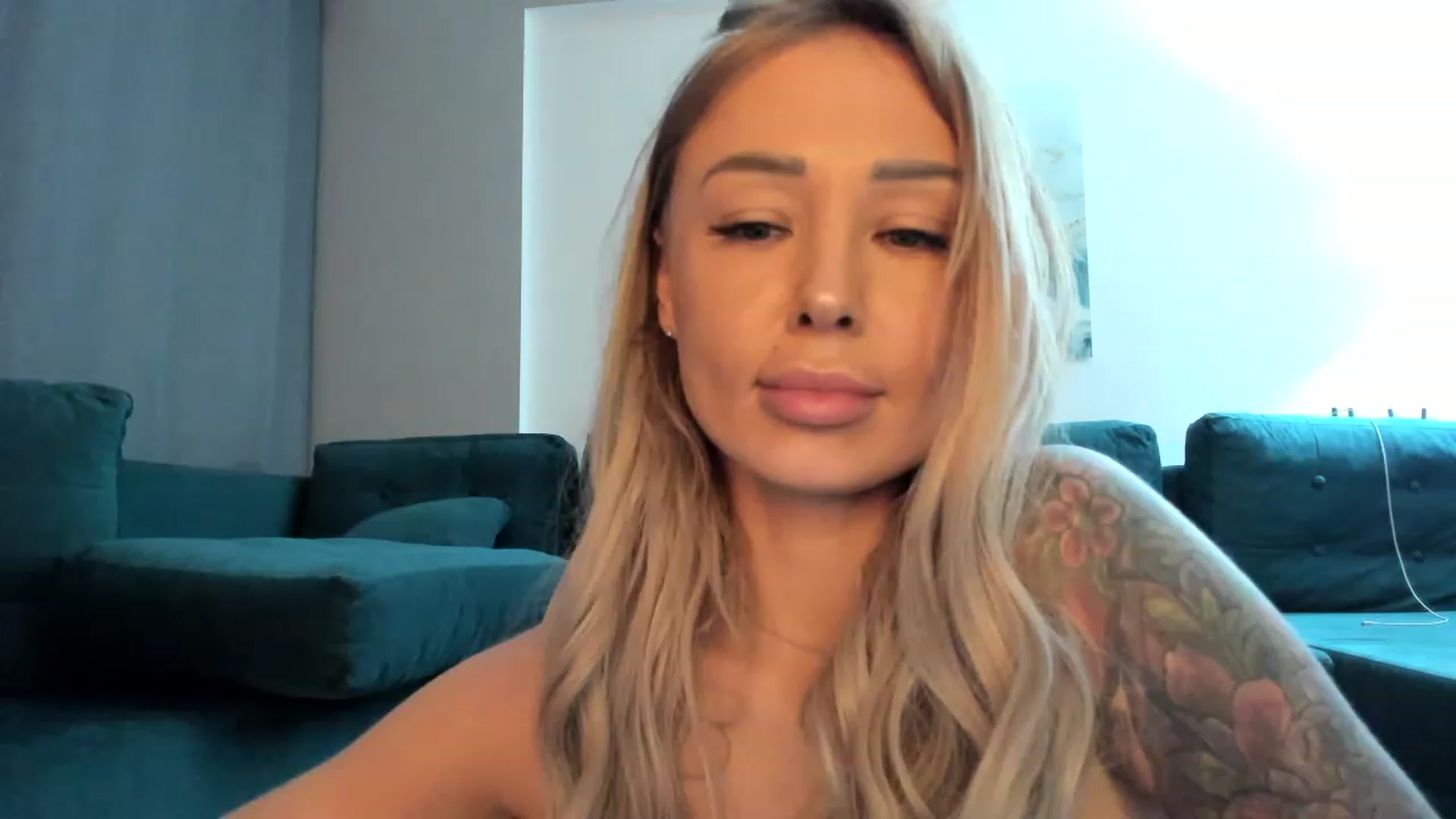 Gallery image thumbnail from AAA_Yas's myfreecams stream on, 11/20/2022, 24:04 image 14 of 20