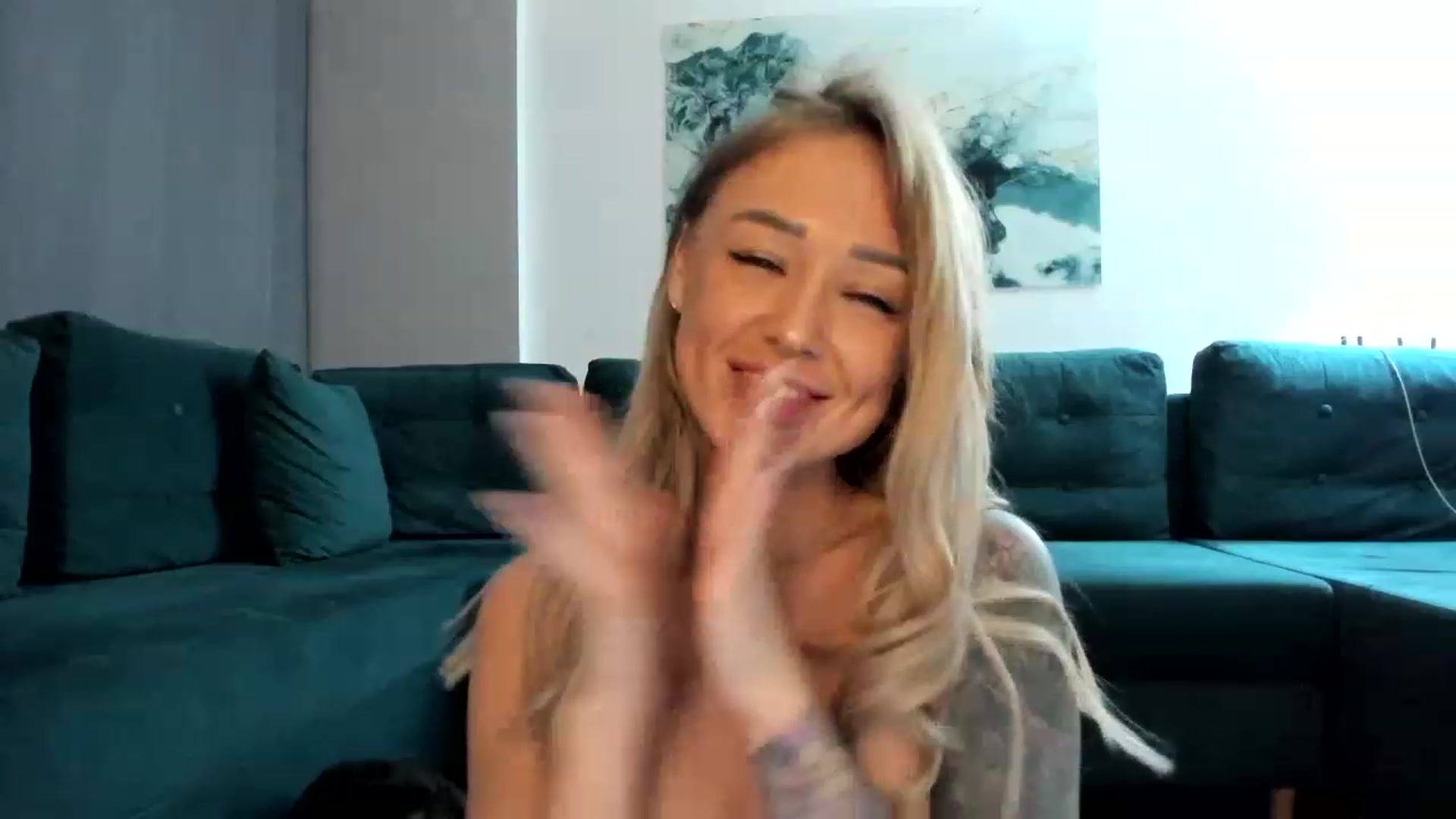 Gallery image thumbnail from AAA_Yas's myfreecams stream on, 11/20/2022, 24:04 image 12 of 20
