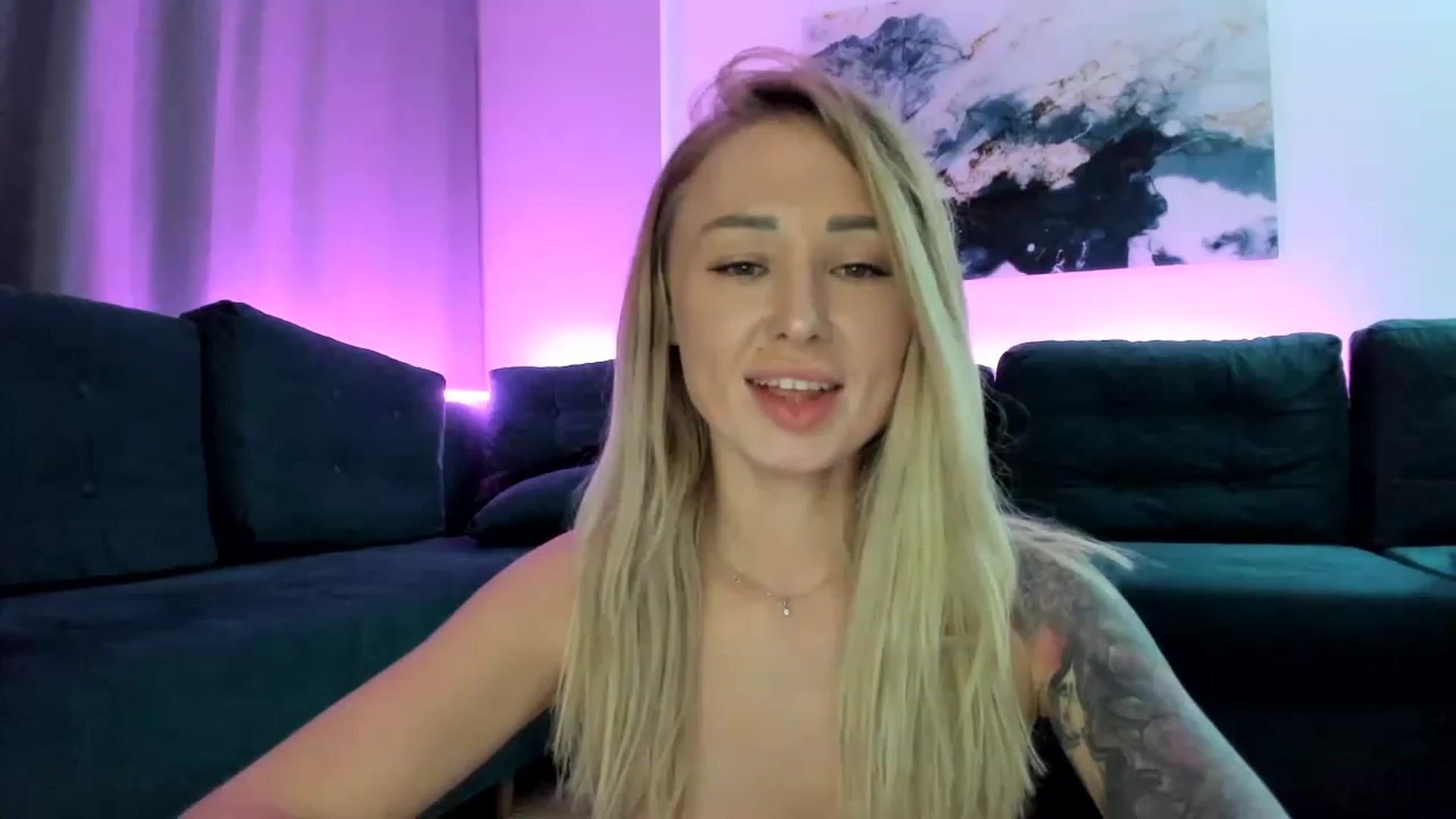 Gallery image thumbnail from AAA_Yas's myfreecams stream on, 12/03/2022, 24:28 image 5 of 20