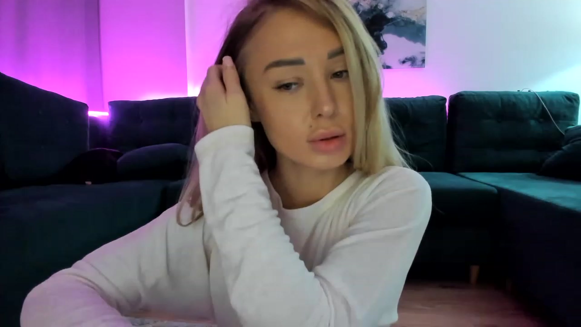 Gallery image thumbnail from AAA_Yas's myfreecams stream on, 12/03/2022, 23:02 image 4 of 20