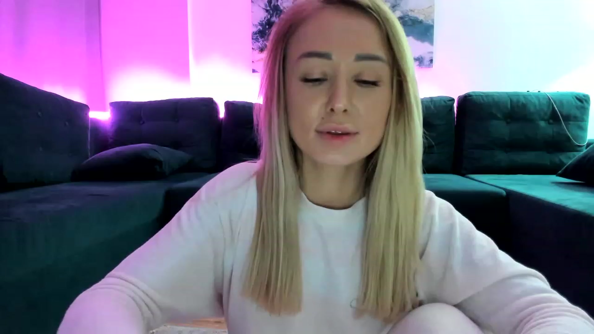 Gallery image thumbnail from AAA_Yas's myfreecams stream on, 12/03/2022, 23:02 image 13 of 20
