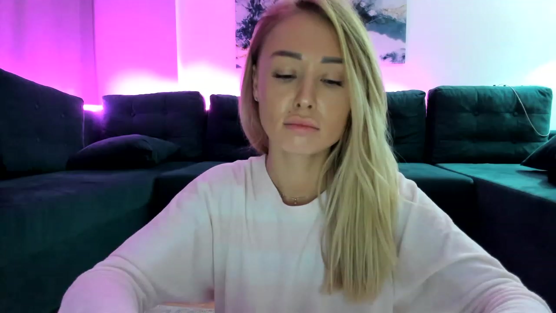 Gallery image thumbnail from AAA_Yas's myfreecams stream on, 12/03/2022, 23:02 image 12 of 20