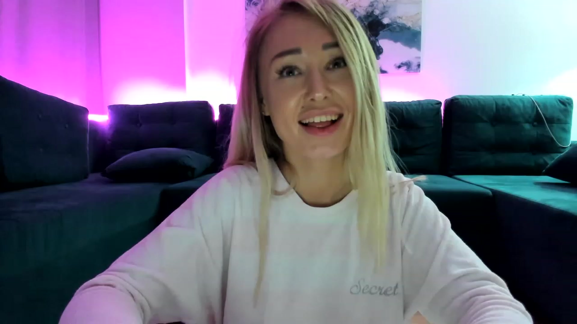 Gallery image thumbnail from AAA_Yas's myfreecams stream on, 12/03/2022, 23:02 image 11 of 20