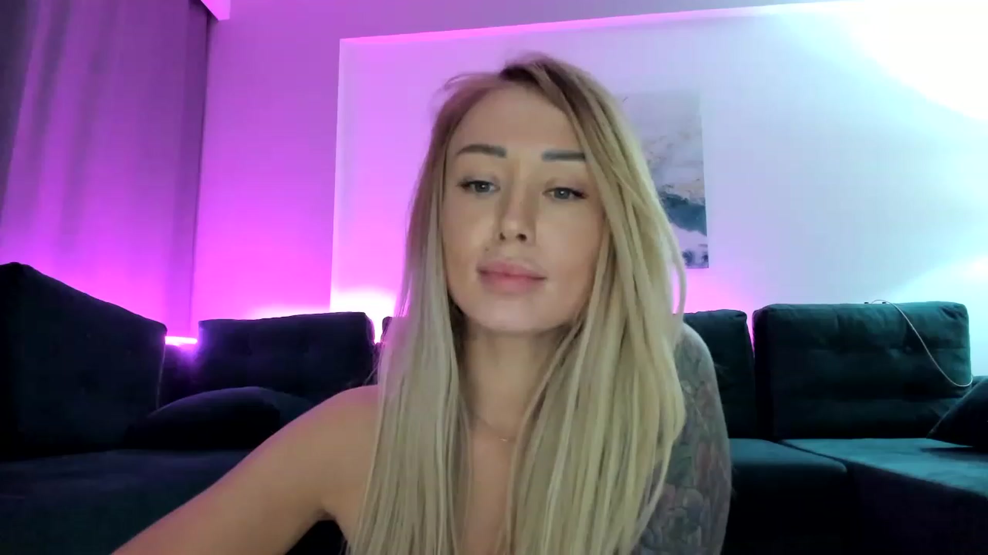 Gallery image thumbnail from AAA_Yas's myfreecams stream on, 12/03/2022, 23:30 image 1 of 20