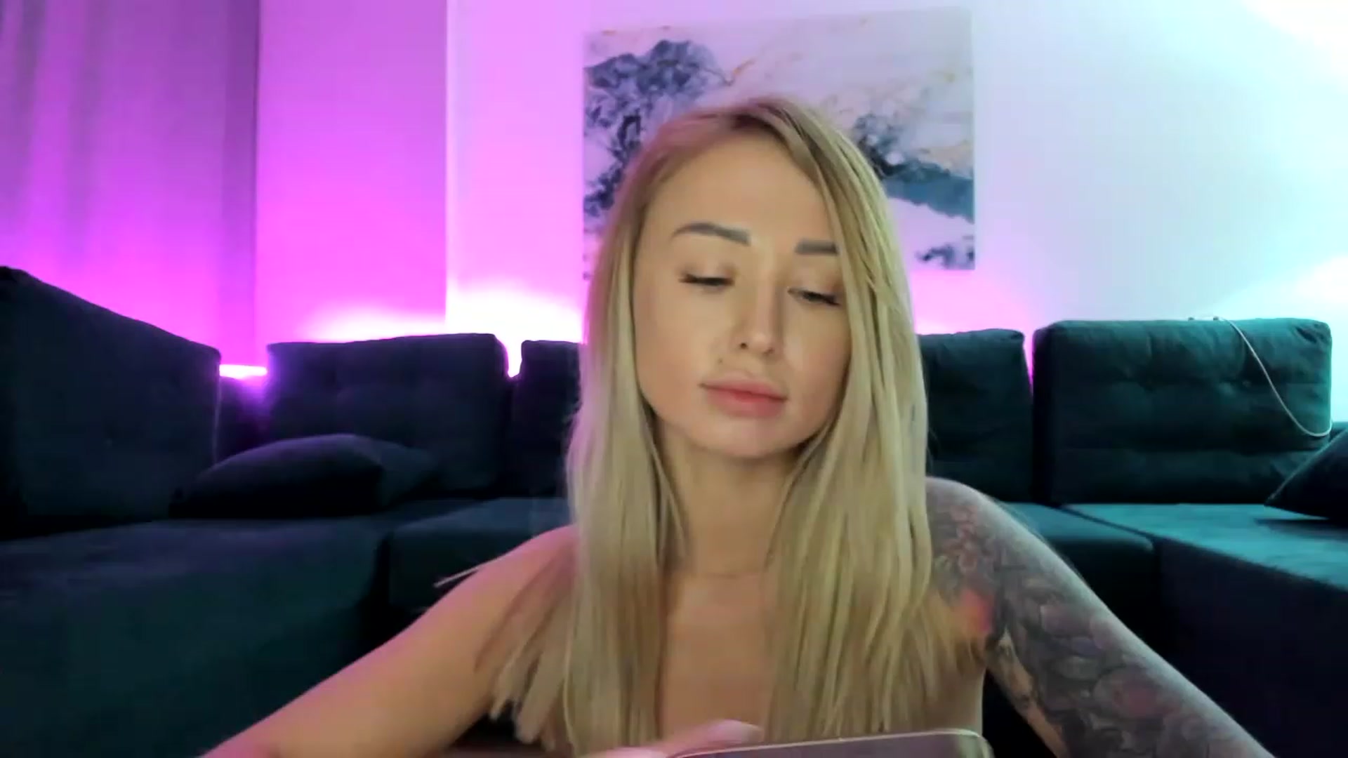 Gallery image thumbnail from AAA_Yas's myfreecams stream on, 12/03/2022, 23:30 image 3 of 20