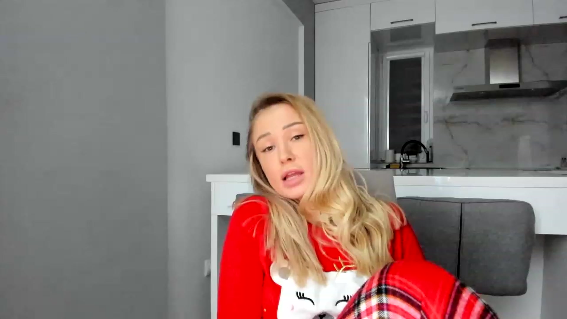Gallery image thumbnail from AAA_Yas's myfreecams stream on, 12/04/2022, 21:04 image 19 of 20