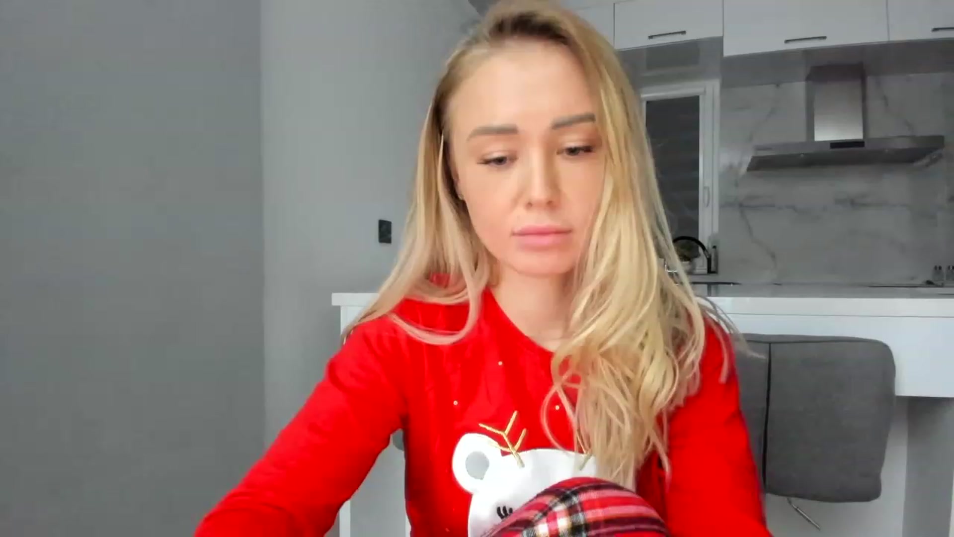 Gallery image thumbnail from AAA_Yas's myfreecams stream on, 12/05/2022, 24:38 image 7 of 20