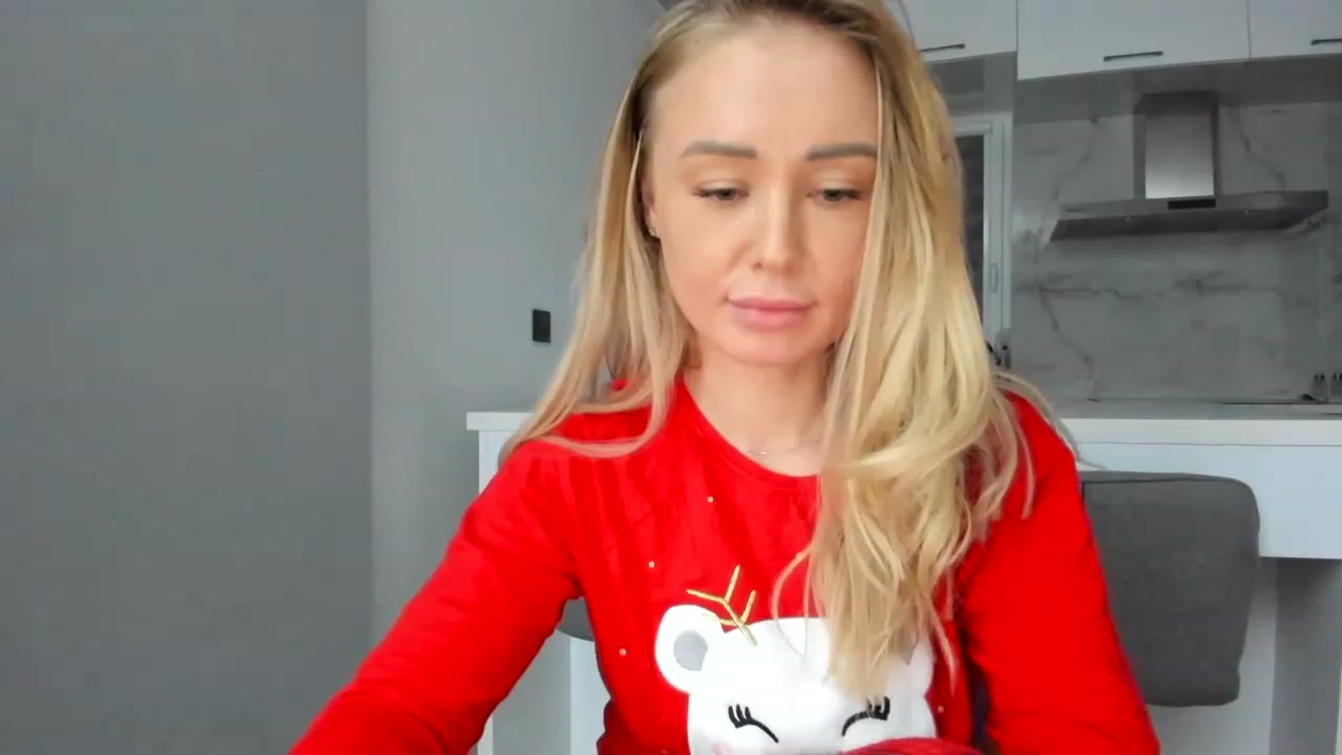Gallery image thumbnail from AAA_Yas's myfreecams stream on, 12/05/2022, 24:38 image 3 of 20