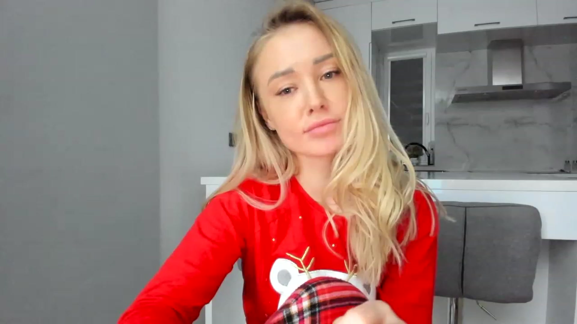 Gallery image thumbnail from AAA_Yas's myfreecams stream on, 12/05/2022, 24:38 image 8 of 20