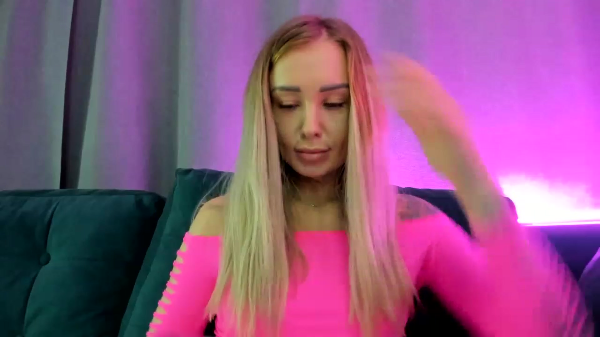 Gallery image thumbnail from AAA_Yas's myfreecams stream on, 12/07/2022, 23:56 image 3 of 20