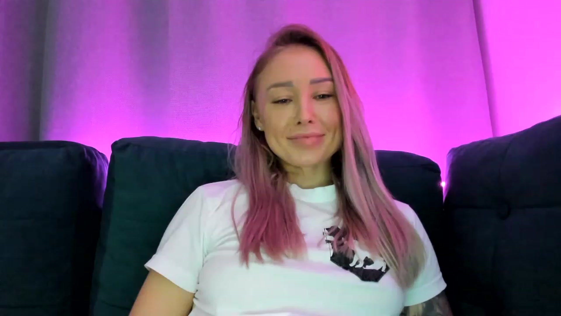 Gallery image thumbnail from AAA_Yas's myfreecams stream on, 12/09/2022, 24:31 image 7 of 20