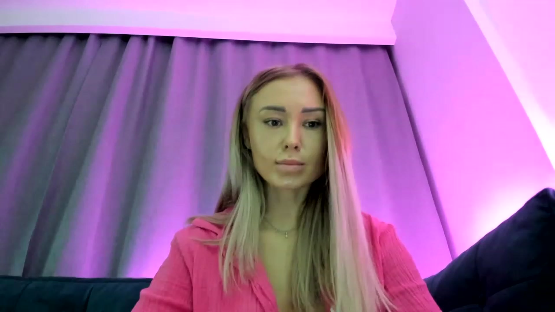 Gallery image thumbnail from AAA_Yas's myfreecams stream on, 12/09/2022, 19:22 image 6 of 20