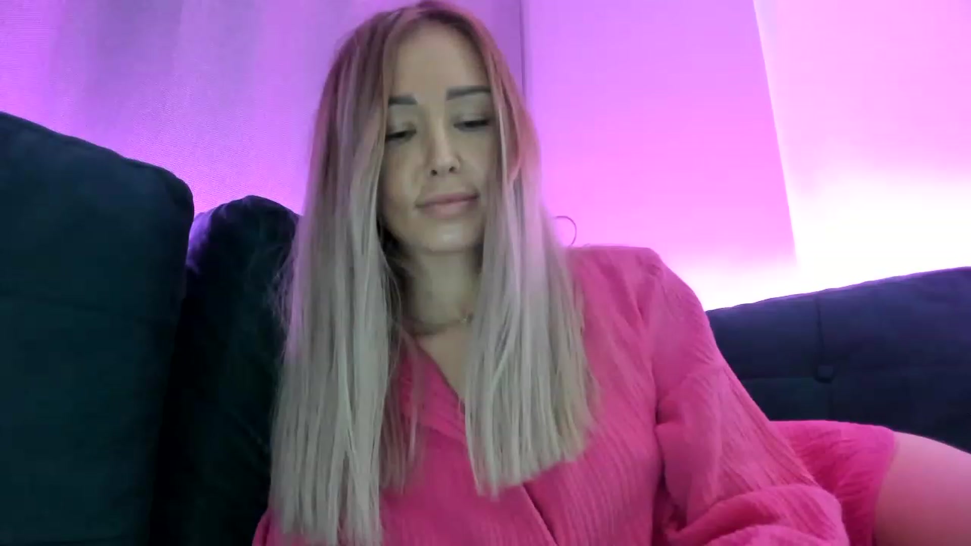 Gallery image thumbnail from AAA_Yas's myfreecams stream on, 12/09/2022, 23:19 image 3 of 20