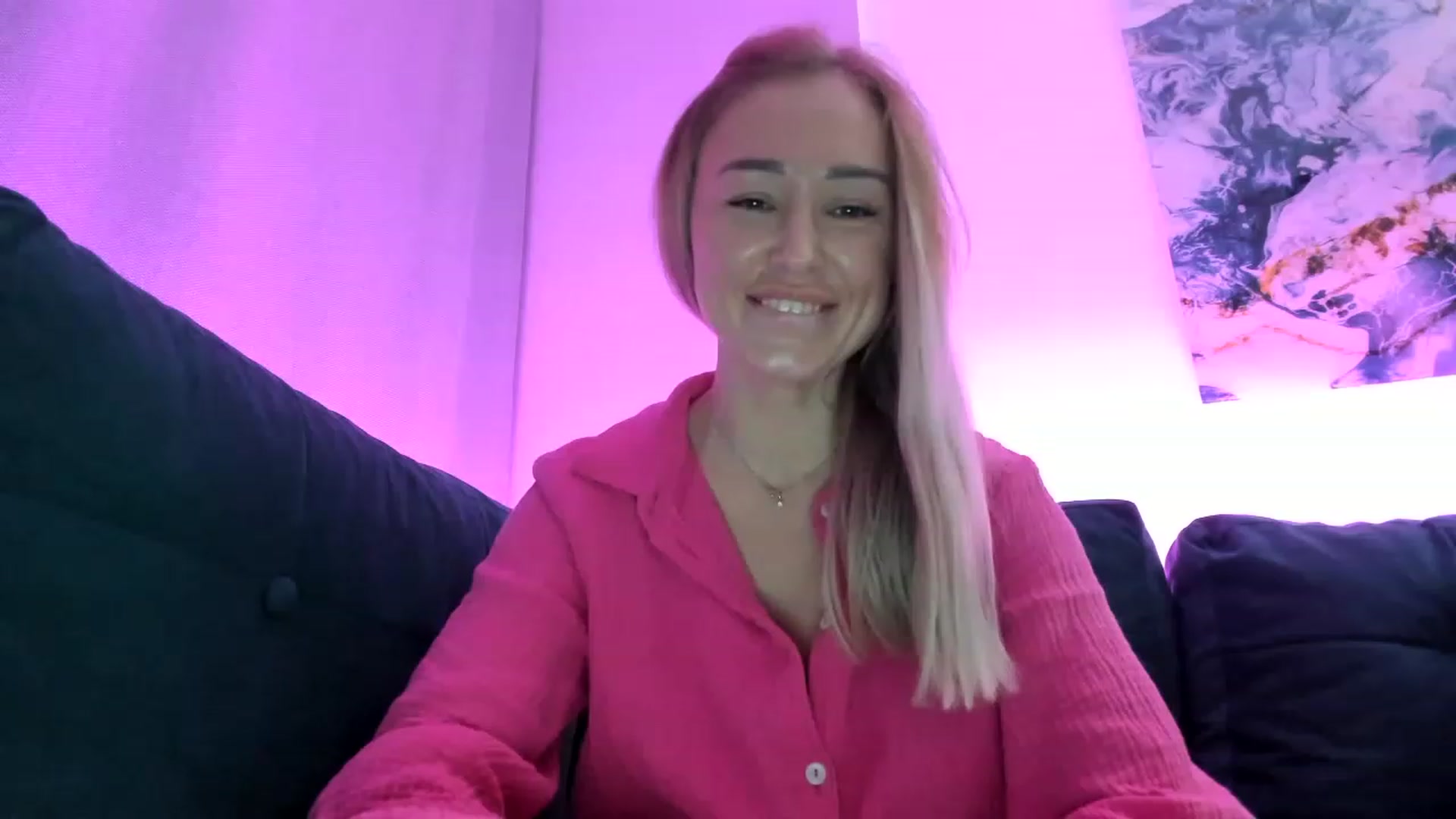 Gallery image thumbnail from AAA_Yas's myfreecams stream on, 12/11/2022, 23:10 image 17 of 20
