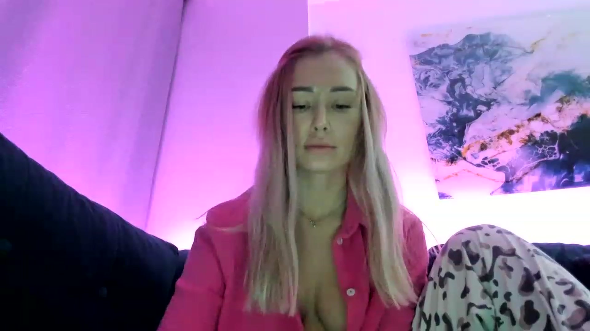 Gallery image thumbnail from AAA_Yas's myfreecams stream on, 12/12/2022, 24:08 image 9 of 20