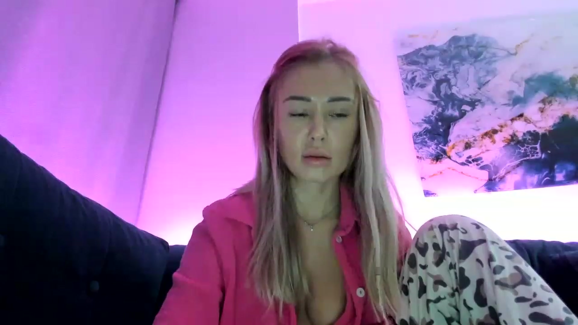Gallery image thumbnail from AAA_Yas's myfreecams stream on, 12/12/2022, 24:08 image 14 of 20
