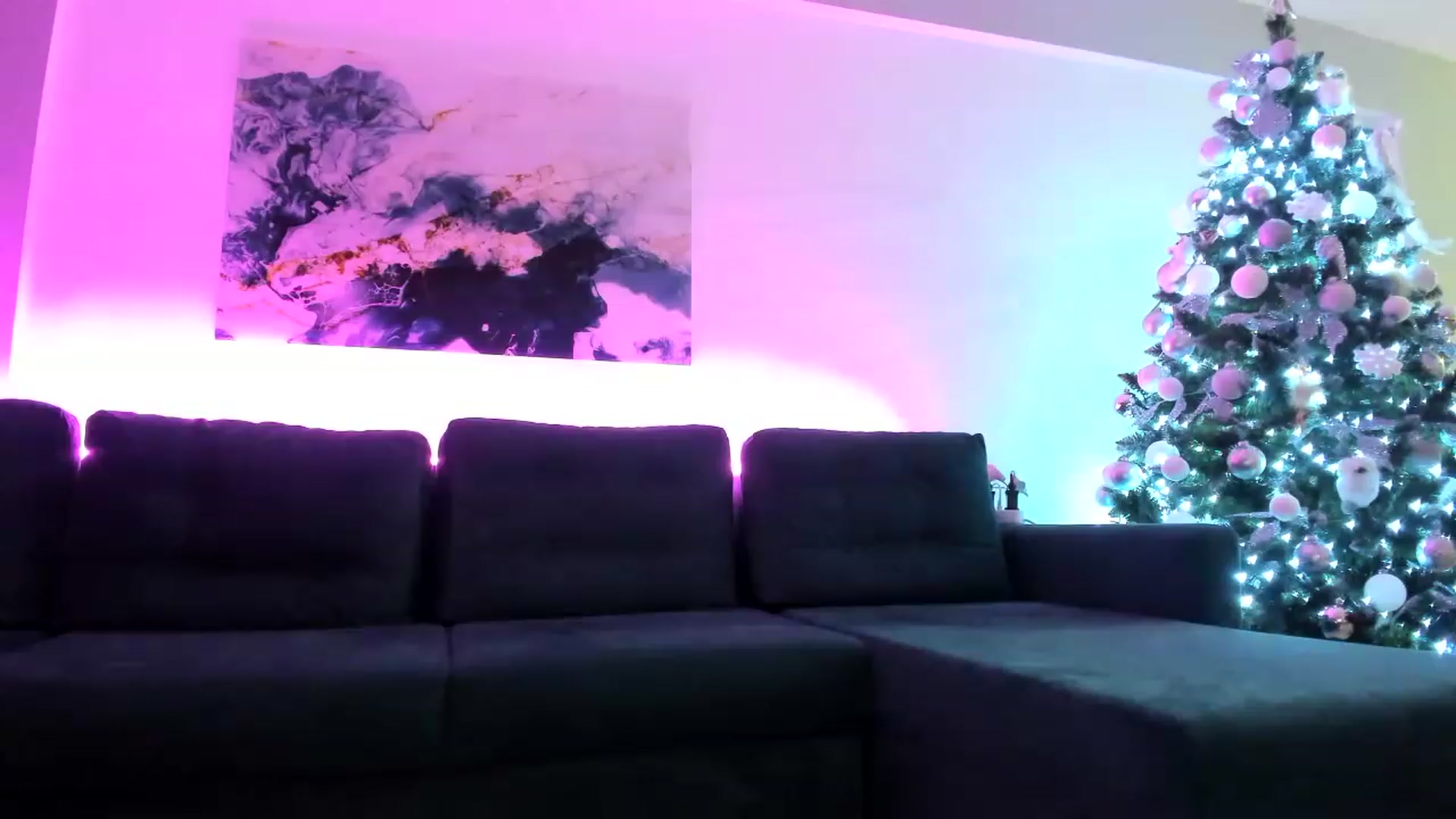 Gallery image thumbnail from AAA_Yas's myfreecams stream on, 12/26/2022, 19:22 image 6 of 20