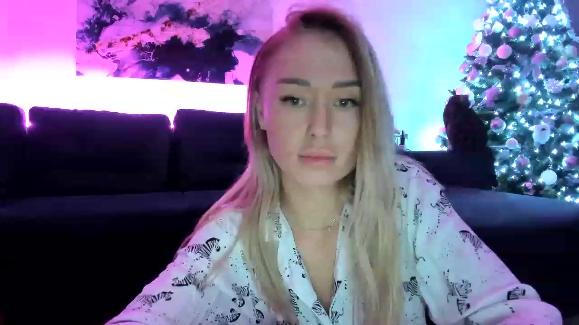 Gallery image thumbnail from AAA_Yas's myfreecams stream on, 12/26/2022, 22:34 image 18 of 20