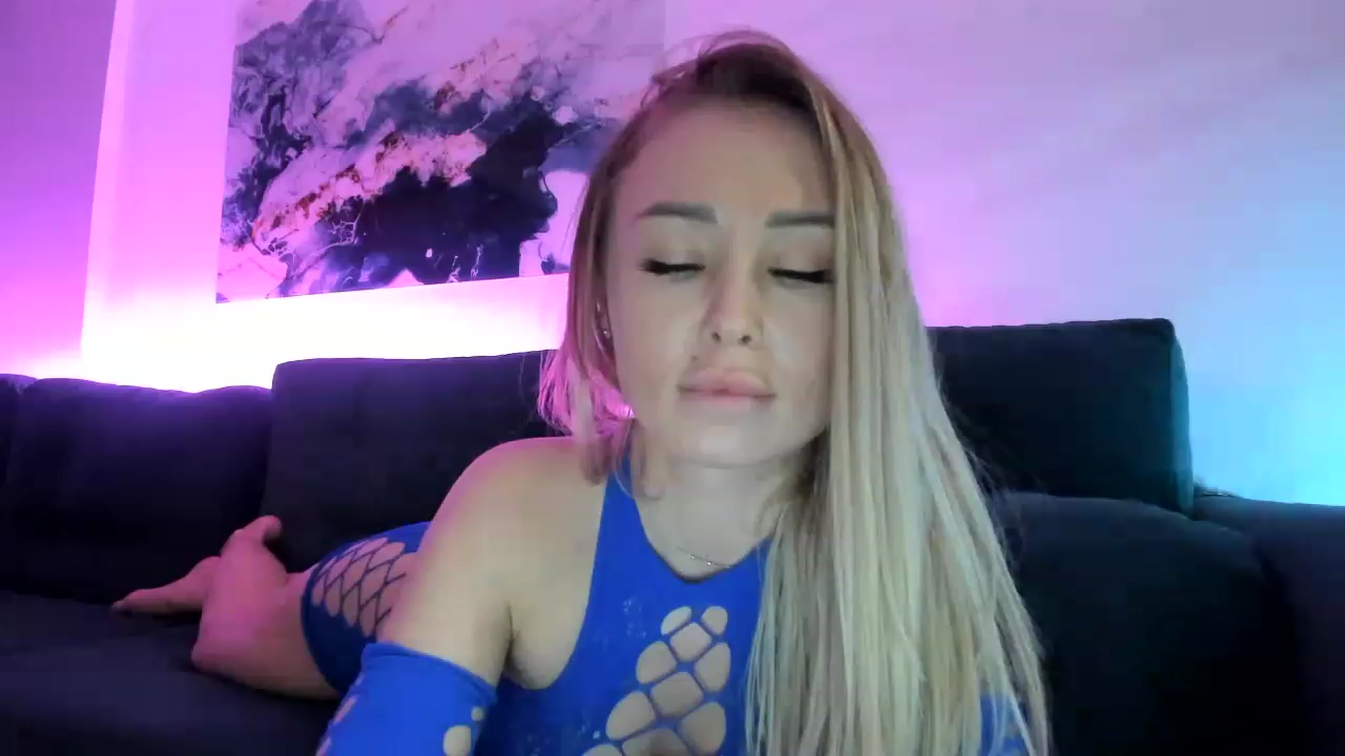 Gallery image thumbnail from AAA_Yas's myfreecams stream on, 12/28/2022, 23:48 image 18 of 20