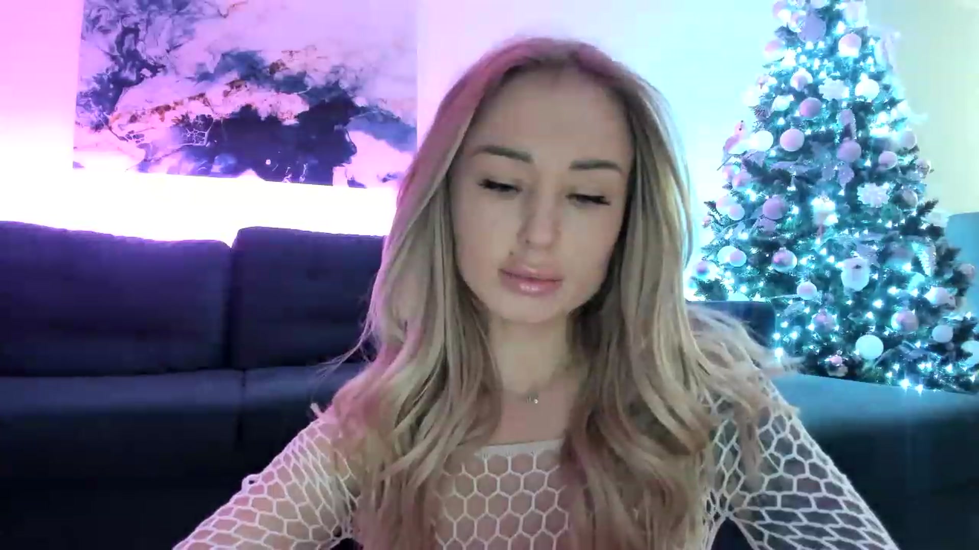 Gallery image thumbnail from AAA_Yas's myfreecams stream on, 12/30/2022, 23:44 image 17 of 20