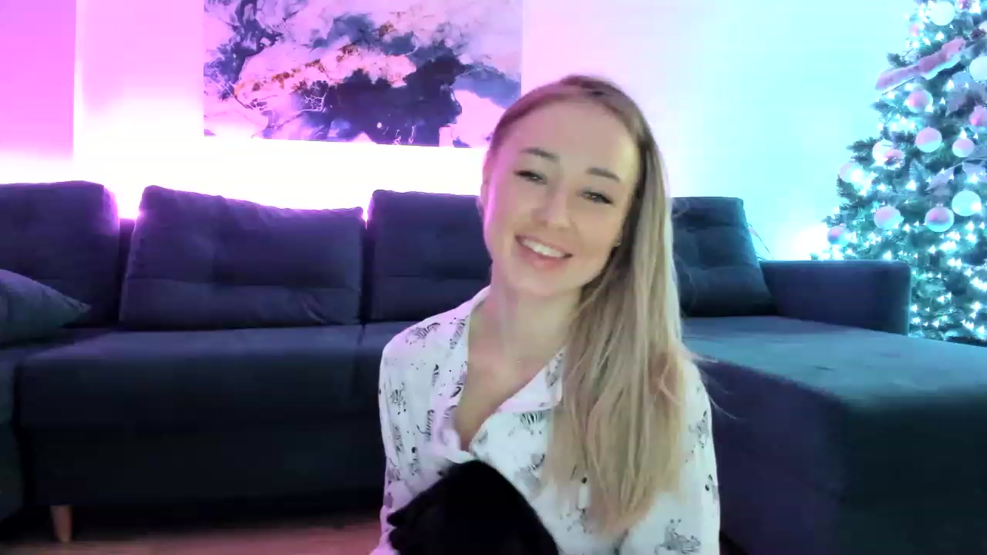 Gallery image thumbnail from AAA_Yas's myfreecams stream on, 01/02/2023, 23:07 image 15 of 20