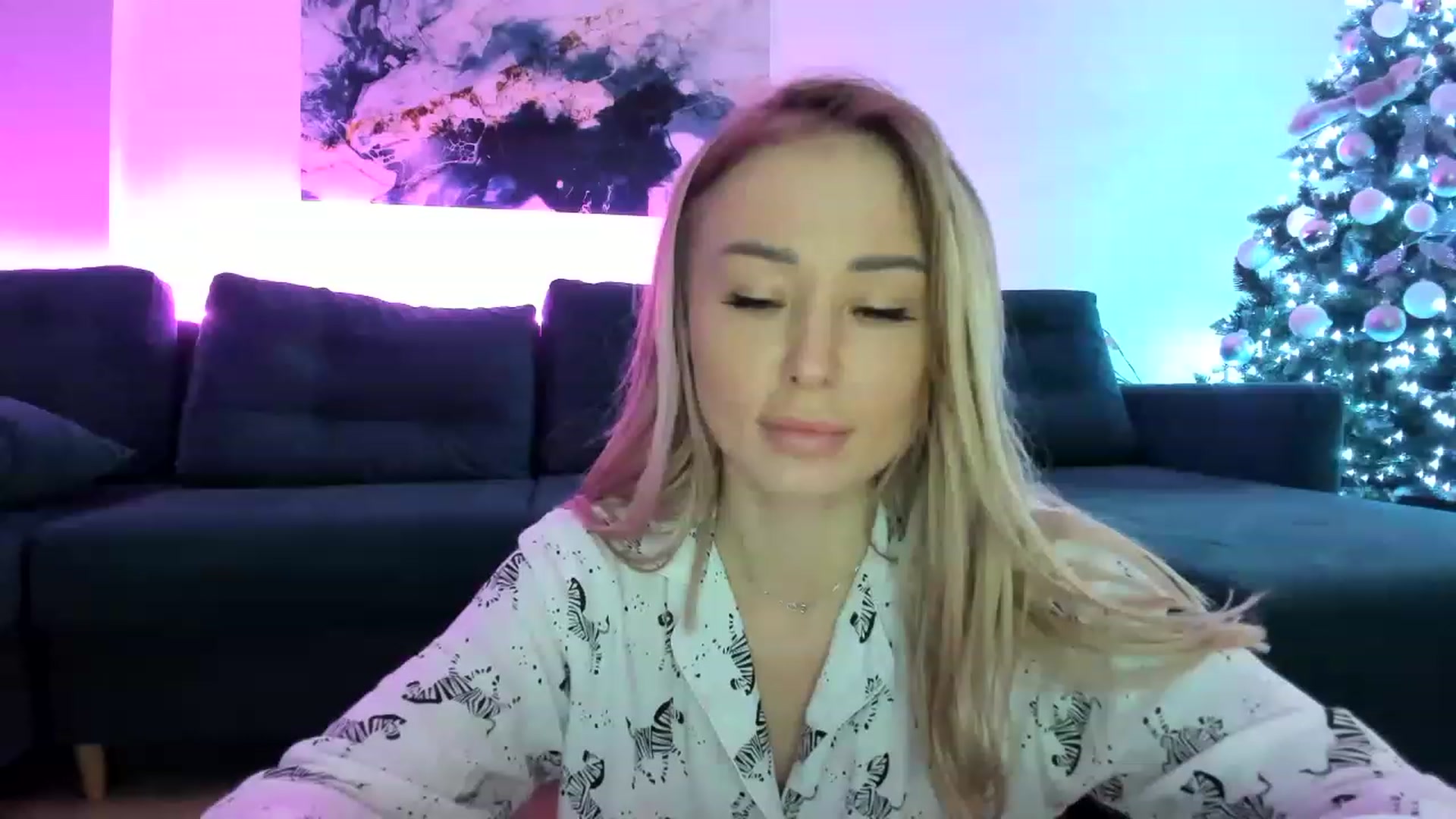 Gallery image thumbnail from AAA_Yas's myfreecams stream on, 01/02/2023, 23:07 image 1 of 20