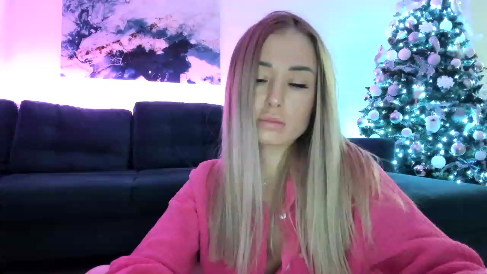 Gallery image thumbnail from AAA_Yas's myfreecams stream on, 01/05/2023, 22:13 image 17 of 20