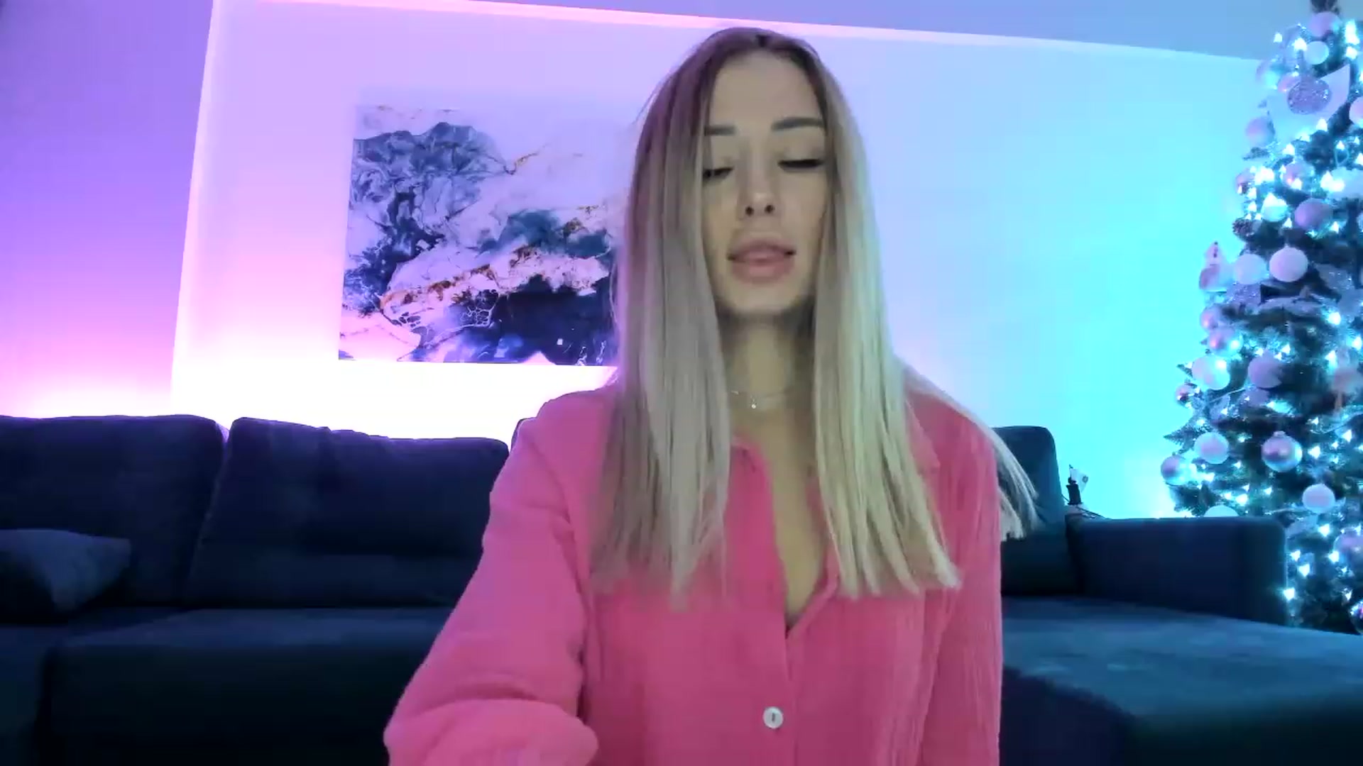 Gallery image thumbnail from AAA_Yas's myfreecams stream on, 01/05/2023, 22:13 image 11 of 20