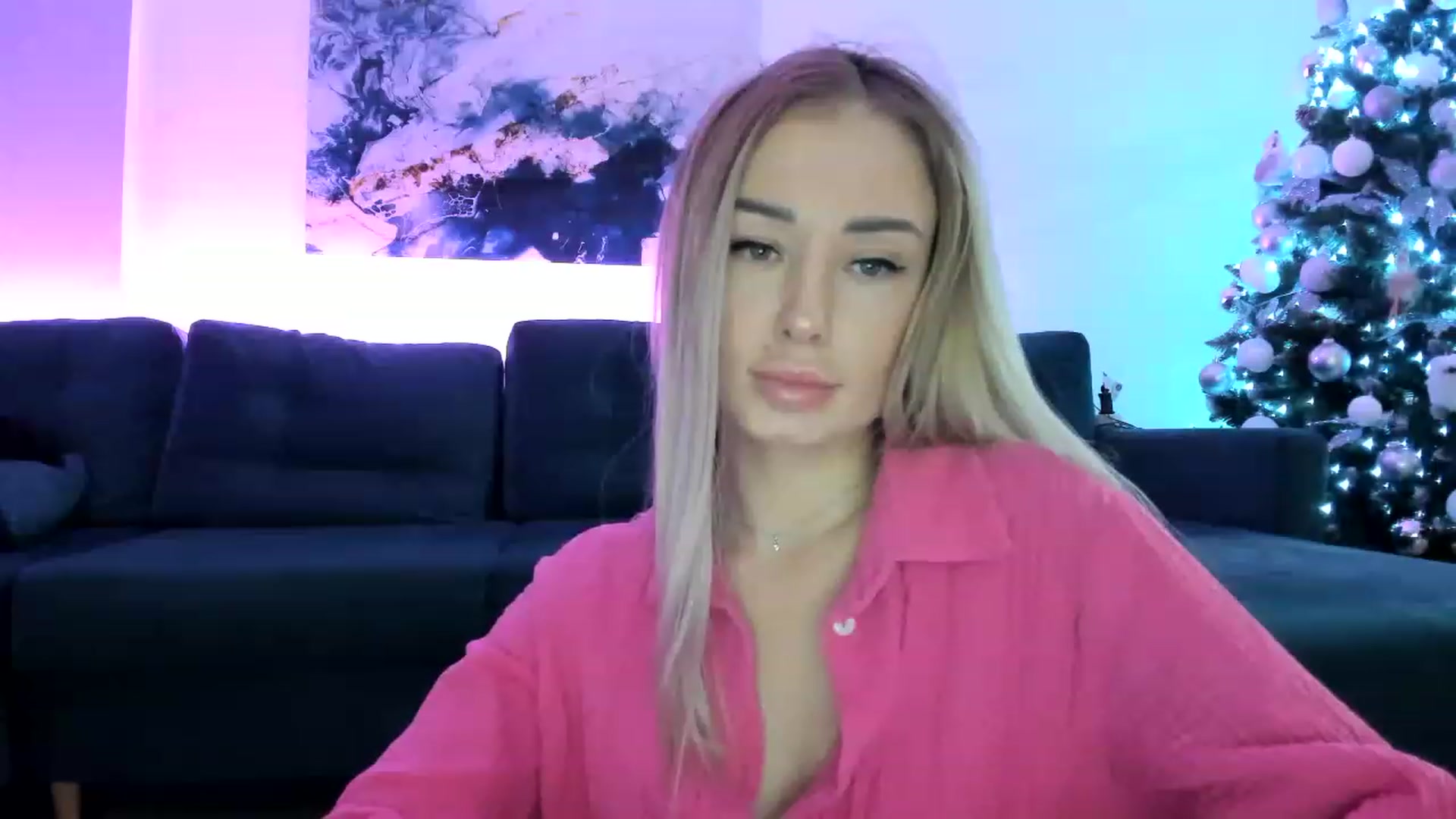 Gallery image thumbnail from AAA_Yas's myfreecams stream on, 01/05/2023, 22:13 image 6 of 20