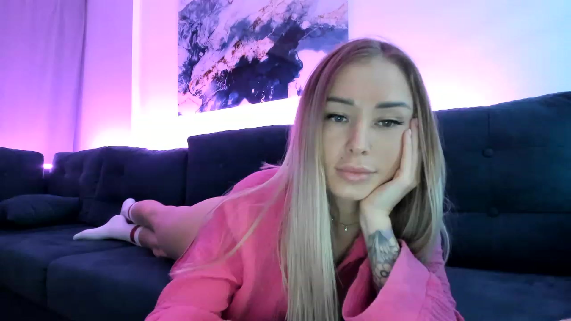 Gallery image thumbnail from AAA_Yas's myfreecams stream on, 01/06/2023, 24:02 image 16 of 20
