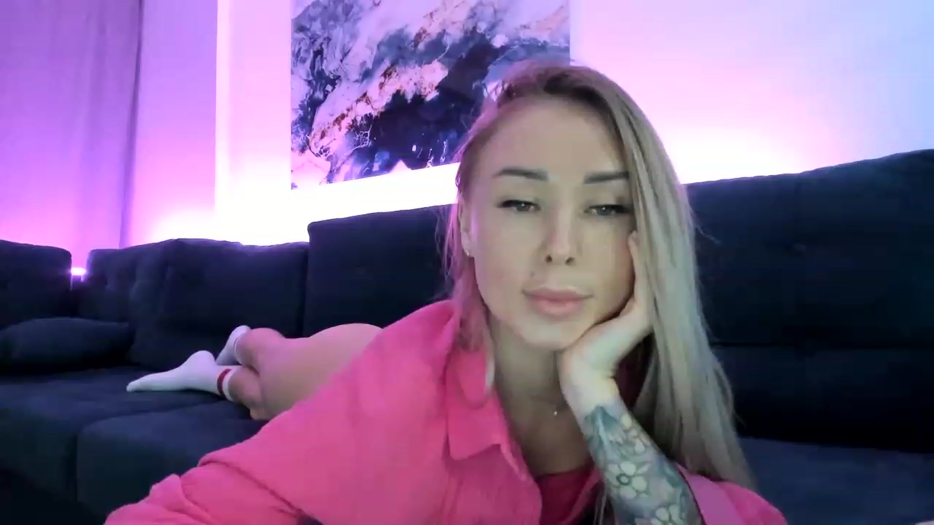 Gallery image thumbnail from AAA_Yas's myfreecams stream on, 01/06/2023, 24:57 image 14 of 20