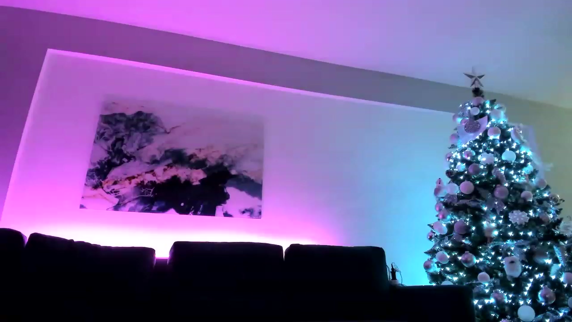 Gallery image thumbnail from AAA_Yas's myfreecams stream on, 01/06/2023, 19:29 image 1 of 20