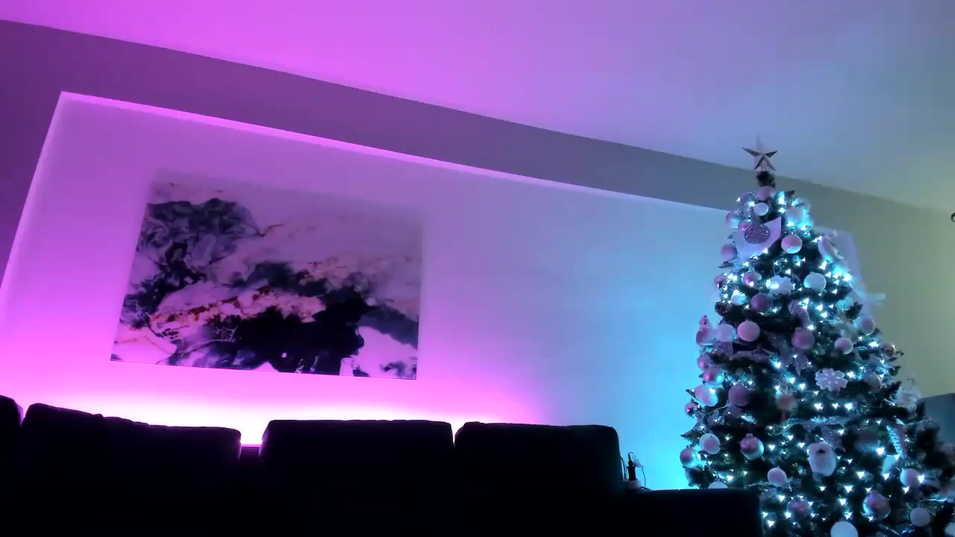 Gallery image thumbnail from AAA_Yas's myfreecams stream on, 01/07/2023, 02:42 image 2 of 20