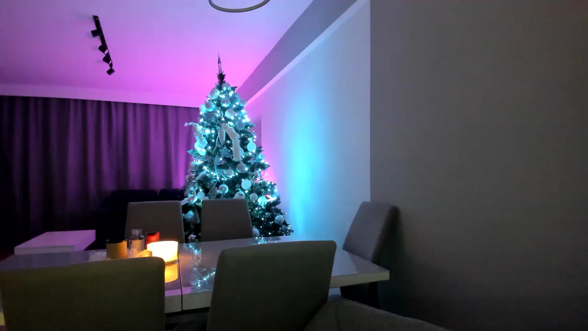 Gallery image thumbnail from AAA_Yas's myfreecams stream on, 01/08/2023, 22:55 image 8 of 20