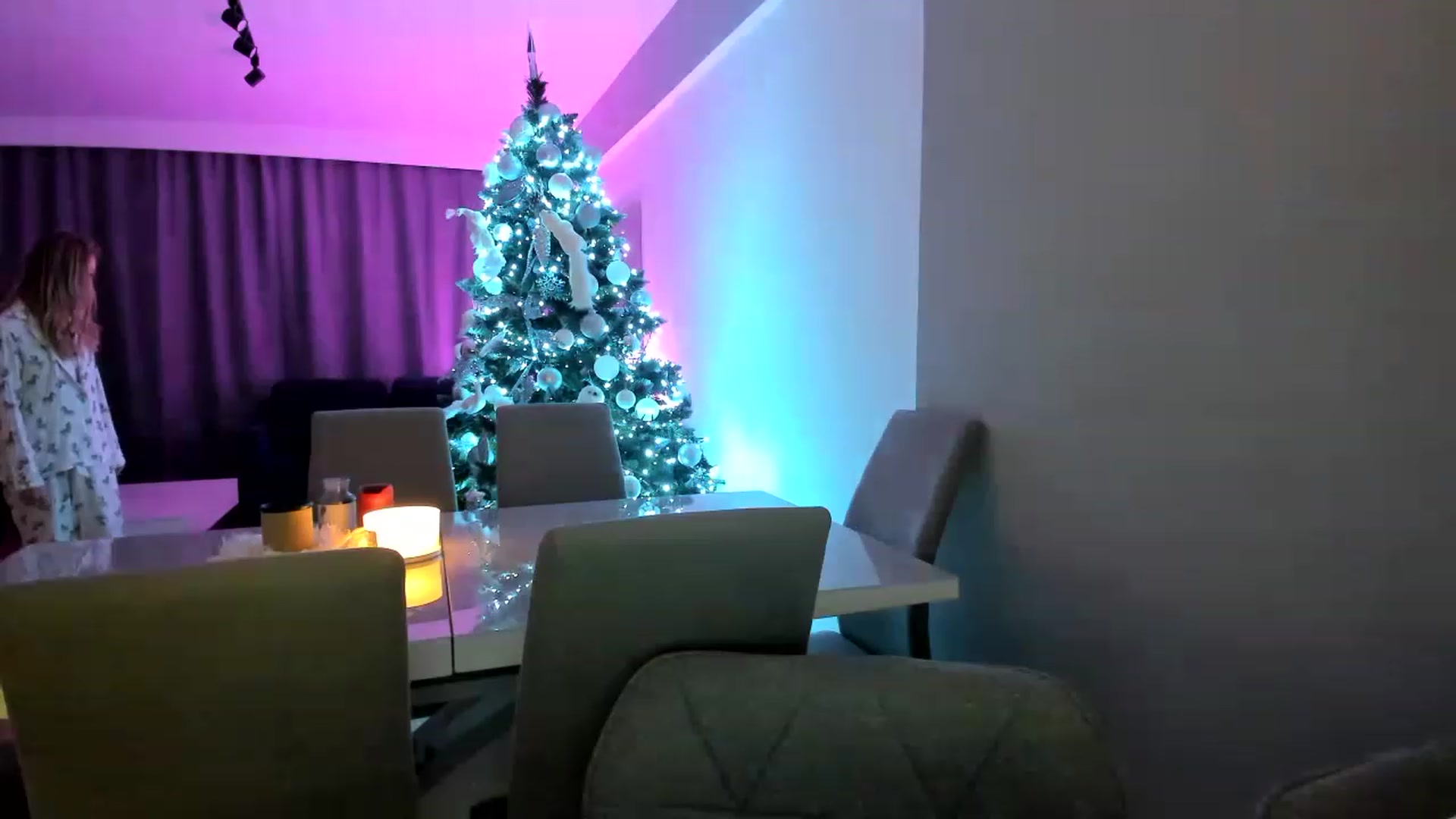 Gallery image thumbnail from AAA_Yas's myfreecams stream on, 01/08/2023, 22:55 image 14 of 20