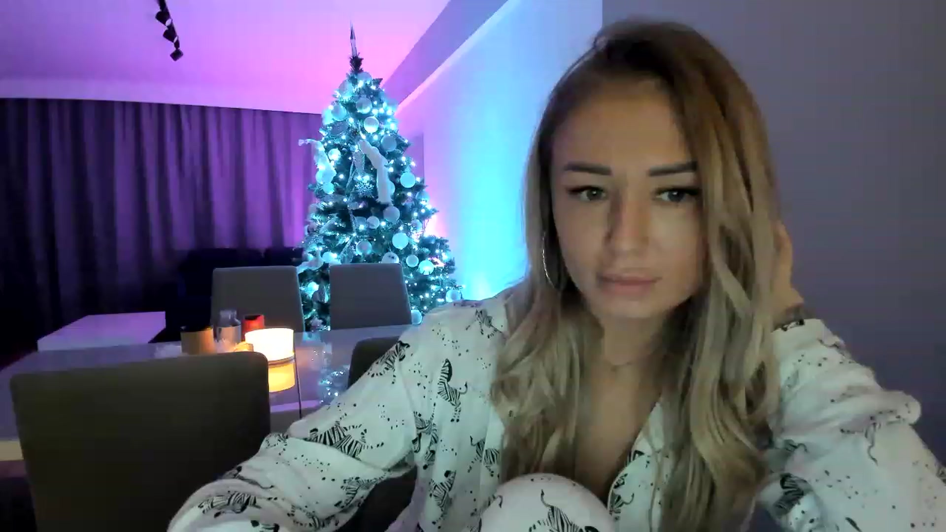 Gallery image thumbnail from AAA_Yas's myfreecams stream on, 01/09/2023, 24:02 image 5 of 20