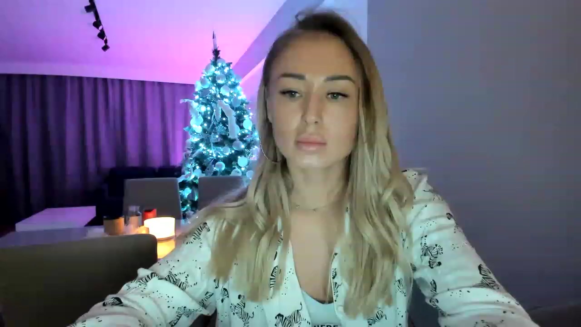 Gallery image thumbnail from AAA_Yas's myfreecams stream on, 01/09/2023, 24:02 image 13 of 20