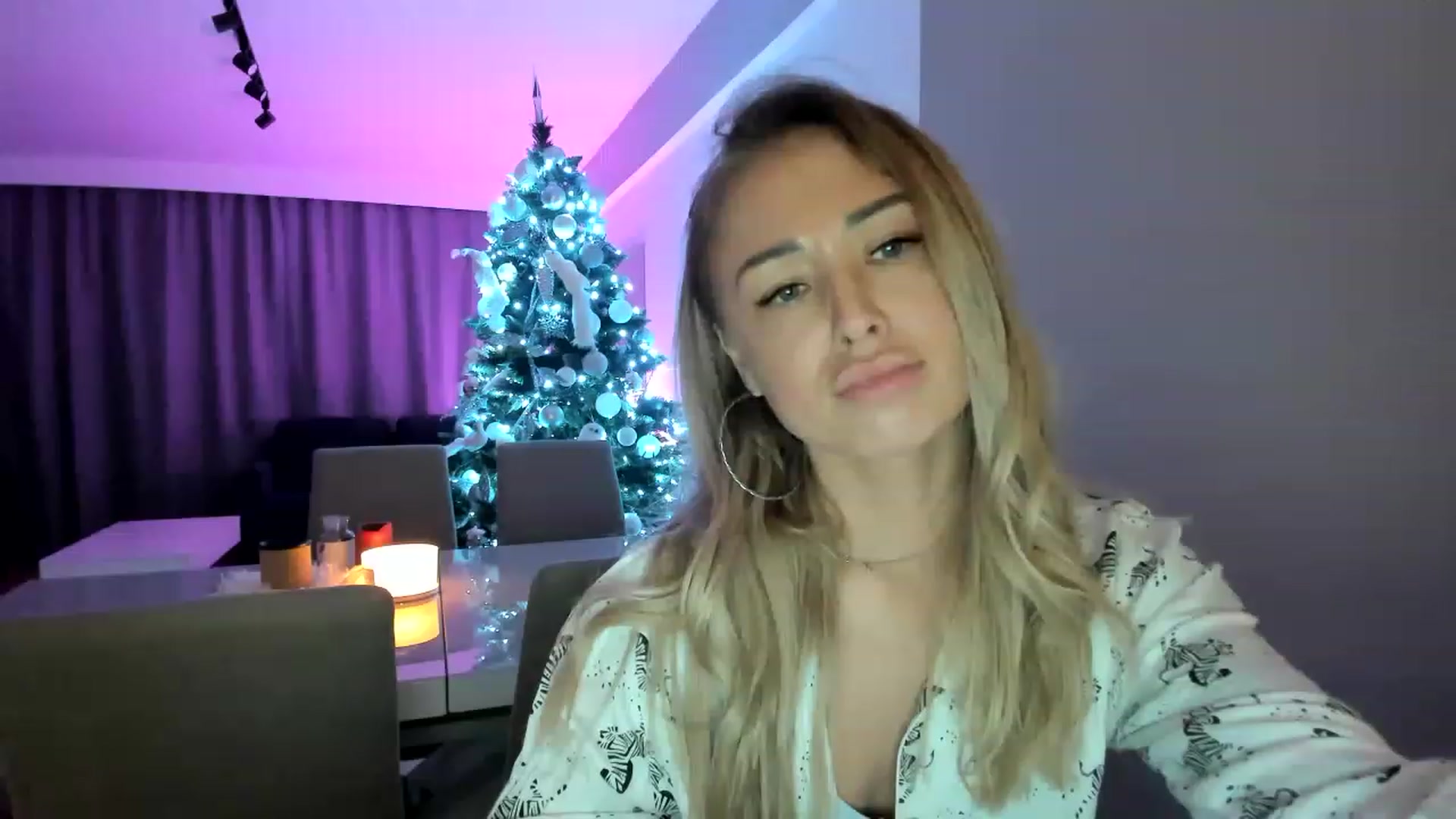 Gallery image thumbnail from AAA_Yas's myfreecams stream on, 01/09/2023, 24:41 image 12 of 20