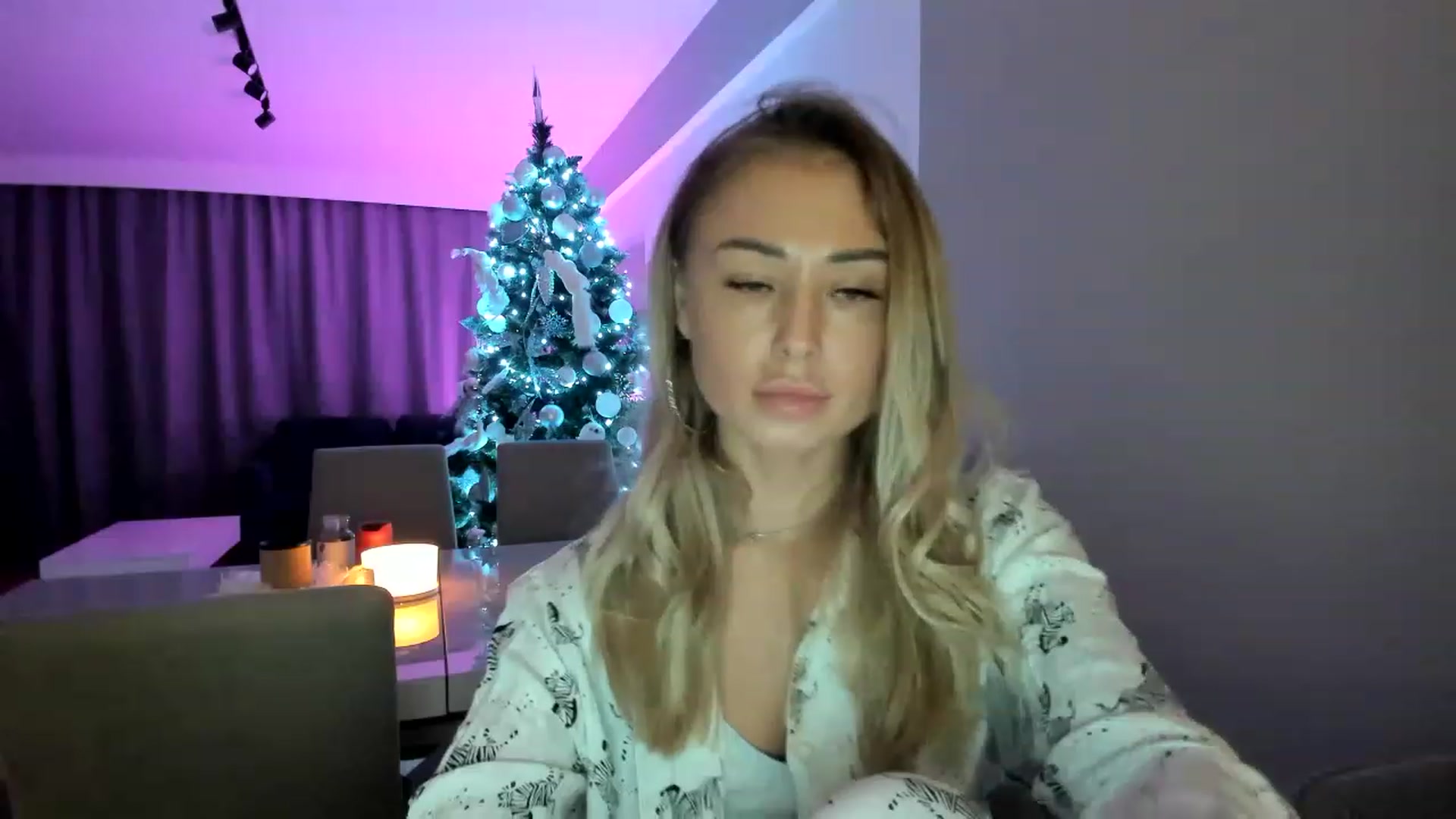 Gallery image thumbnail from AAA_Yas's myfreecams stream on, 01/09/2023, 24:41 image 13 of 20