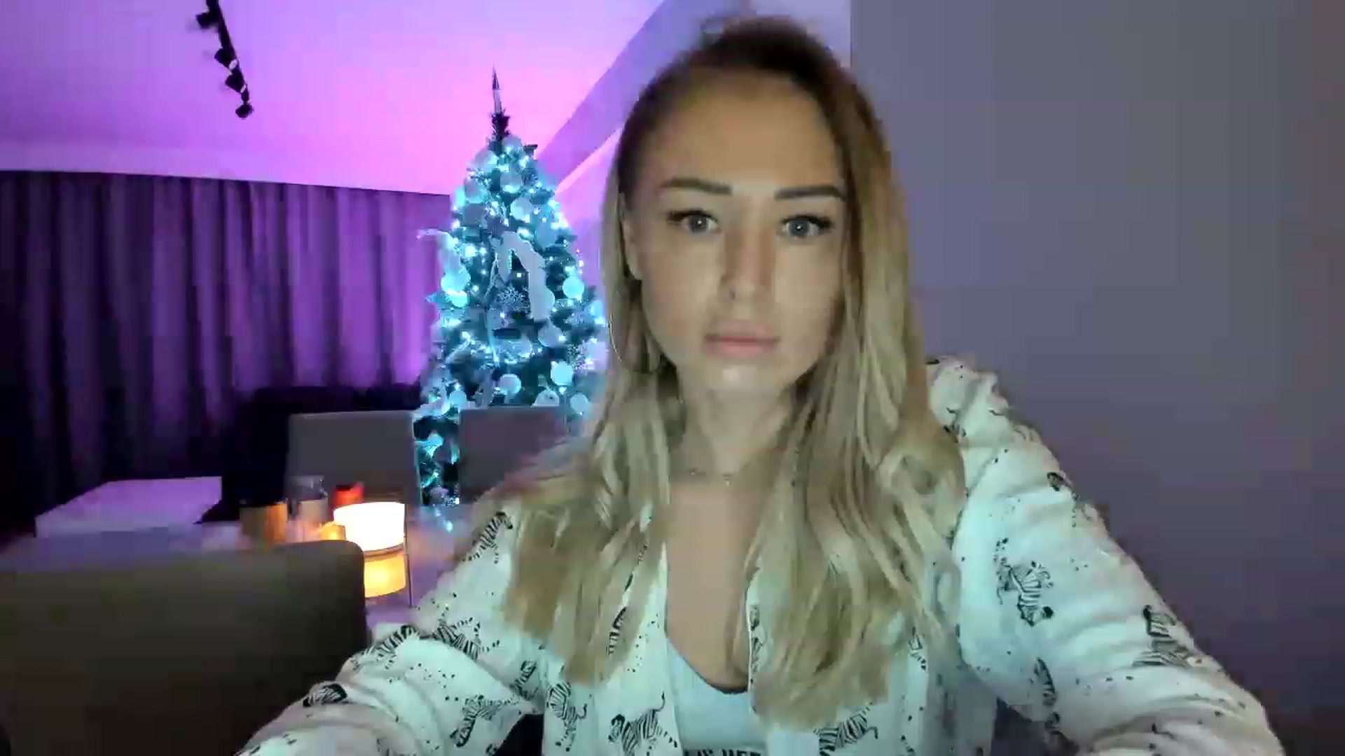 Gallery image thumbnail from AAA_Yas's myfreecams stream on, 01/09/2023, 24:41 image 5 of 20