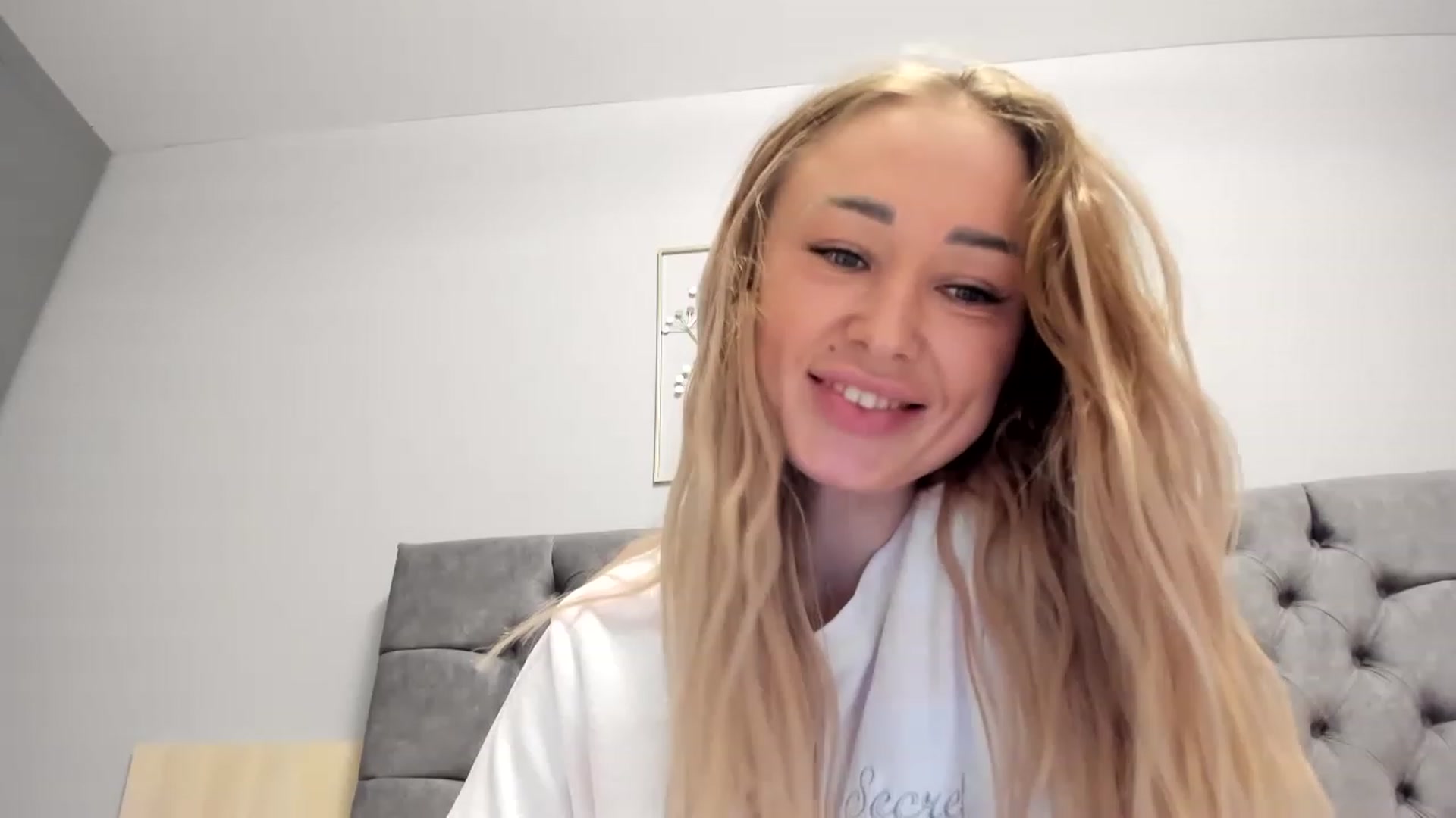 Gallery image thumbnail from AAA_Yas's myfreecams stream on, 01/09/2023, 22:46 image 1 of 20